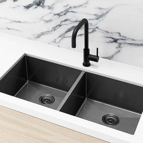Maximizing Efficiency and Style: A Guide to Double Sinks in the Kitchen - NZHomeware